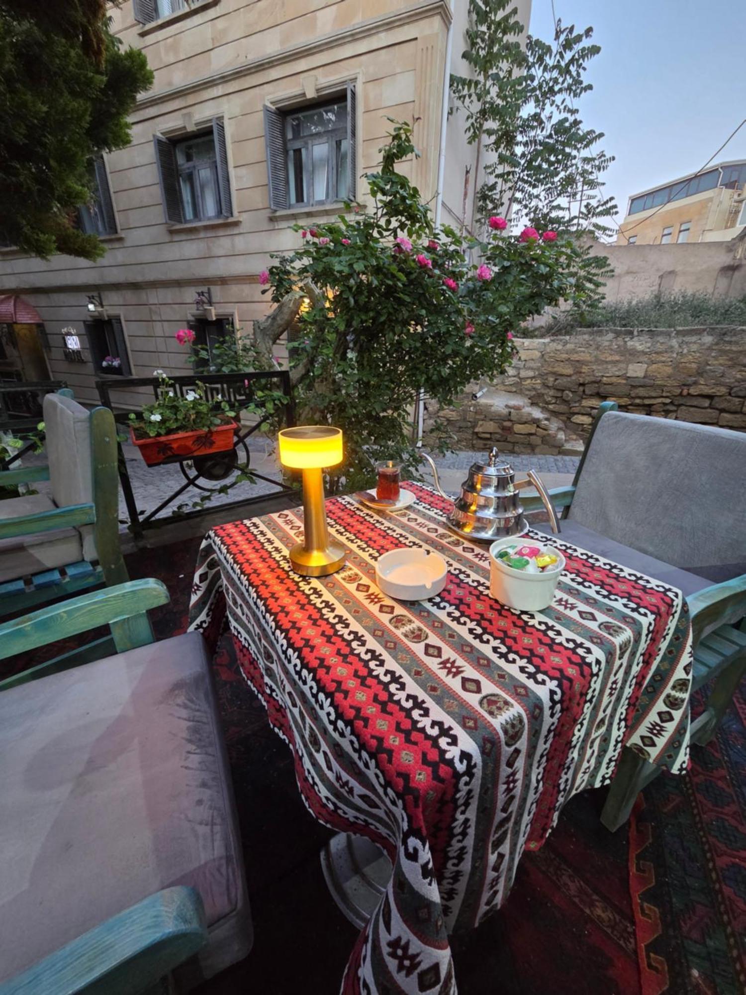 Chambers Old City Hotel Μπακού Εξωτερικό φωτογραφία